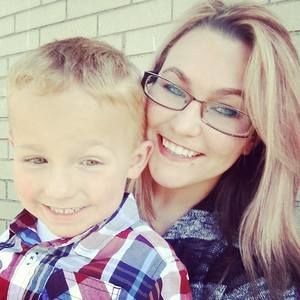 Meet your Posher, Alisha